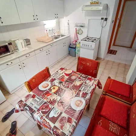 Ferienhaus Park Nyaralohaz Badacsonytomaj